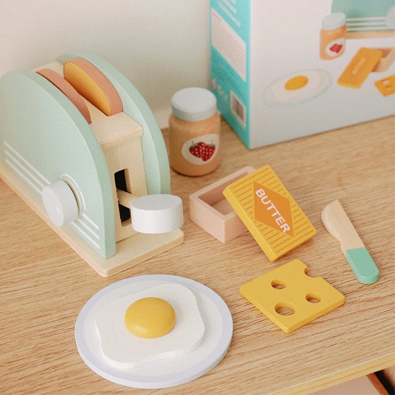 WOODEN KITCHEN TOY SET 